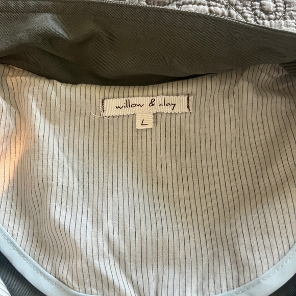 Willow and Clay Army Green Large Button Jacket with Pockets Unlined Lyocell - Picture 7 of 7